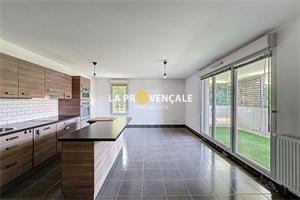 t3 à la vente -   13530  TRETS, surface 54 m2 vente t3 - UBI476305814